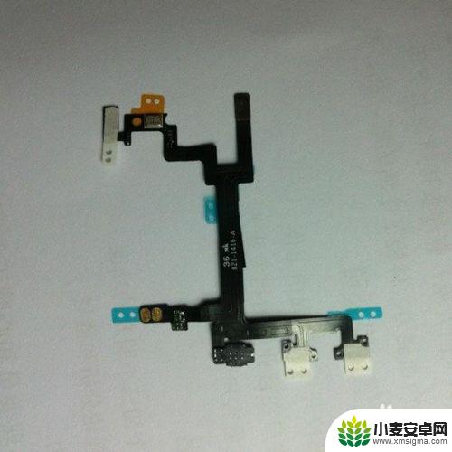 如何给手机安装排线 手机开关排线安装步骤