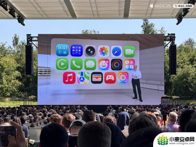苹果发布最激进的 iPhone 系统更新!iOS 26 采用玻璃设计,iPad 迎来史诗级升级,苹果 AI 发展计划待明年再说