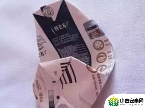 如何做个家用手机支架 手机支架制作材料