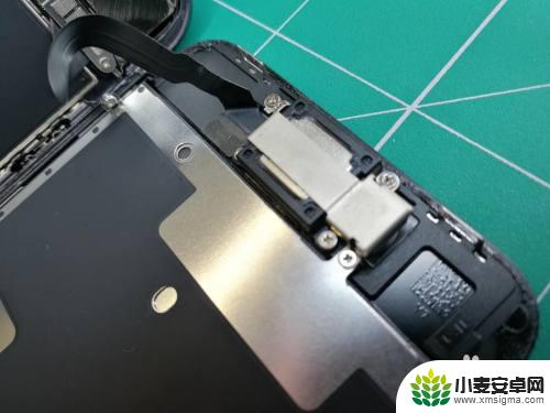 iphone距离感应器坏了怎么办 iPhone打电话不黑屏距离感应器失灵的解决方案及注意事项